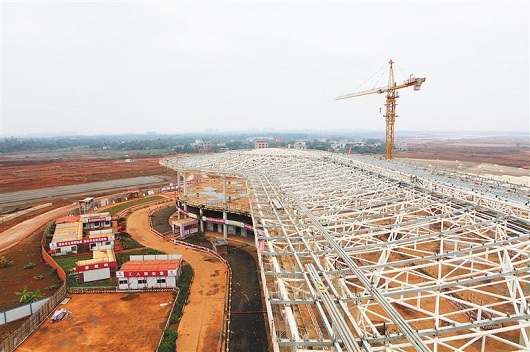 ?？诿捞m國際機場鋼結構建筑應用
